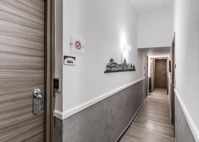 Centro Cavour 4*