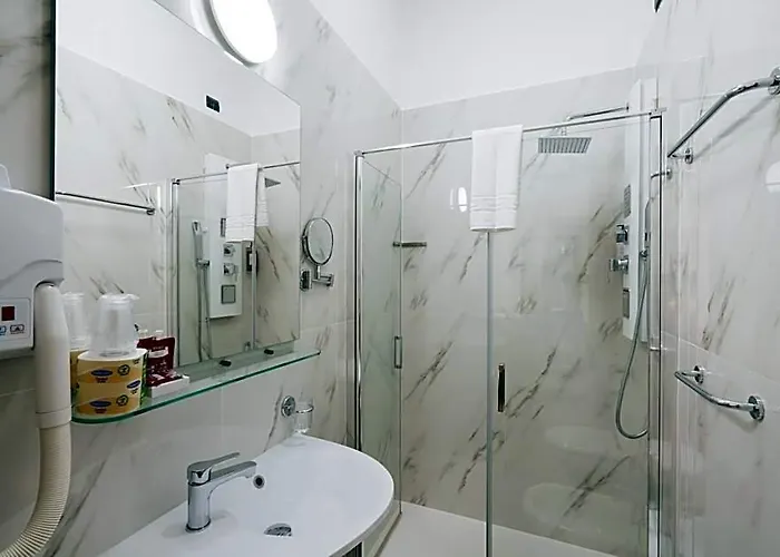 Centro Cavour 4*